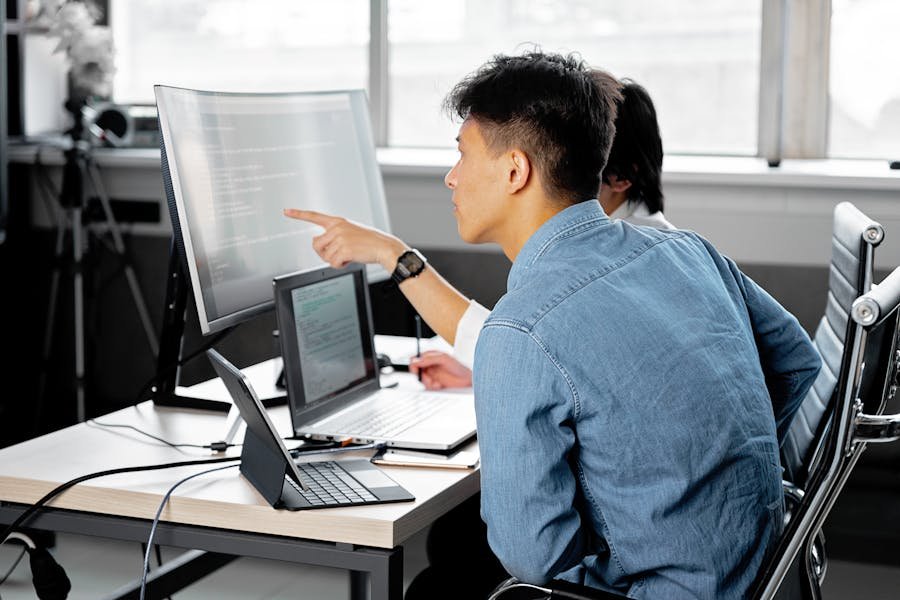 Why Your Development Team Needs The Right Online Hub