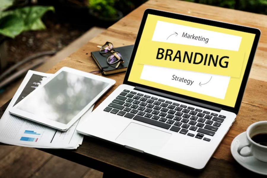 Your Must-Read Guide to Luxury Branding in the Digital Age
